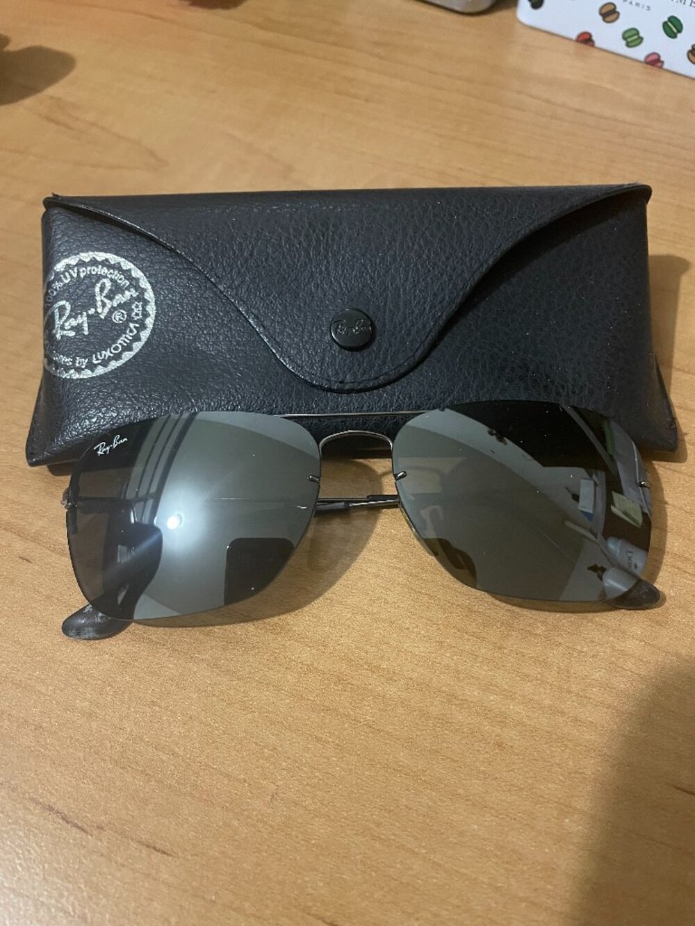 Ray-Ban Aviator sunglasses